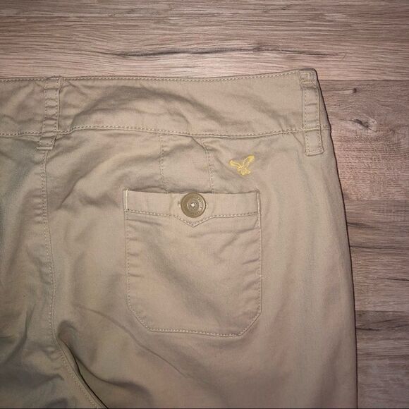 American Eagle Cropped Tan Pants Size 10 - Picture 6 of 6